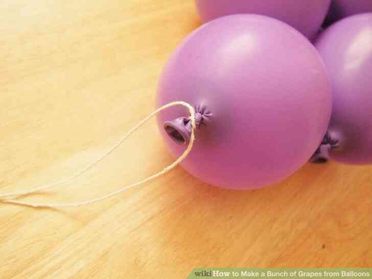 Image intitulée Faire une Grappe de Raisin à partir de Ballons à l